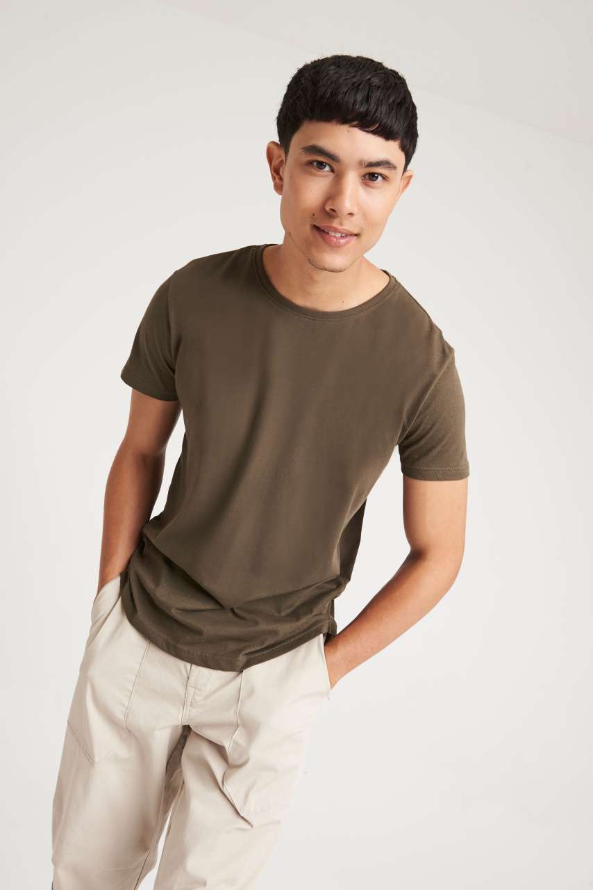 EA001 - CASCADES ORGANIC TEE