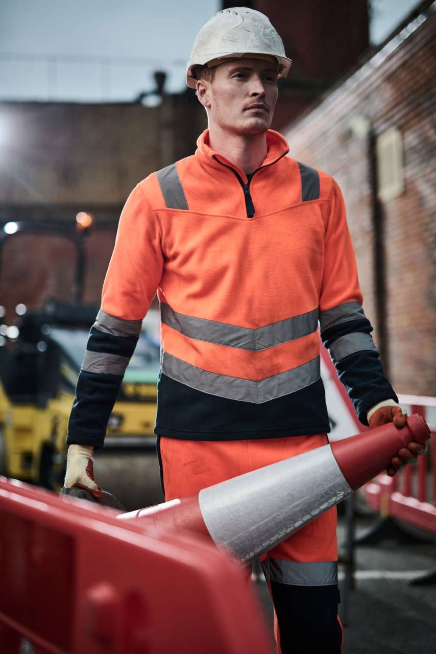 RETRF660 - PRO HI-VIS HALF ZIP FLEECE TOP