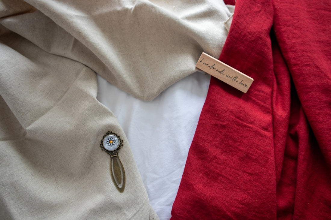 A close up of a red tie and a white shirt