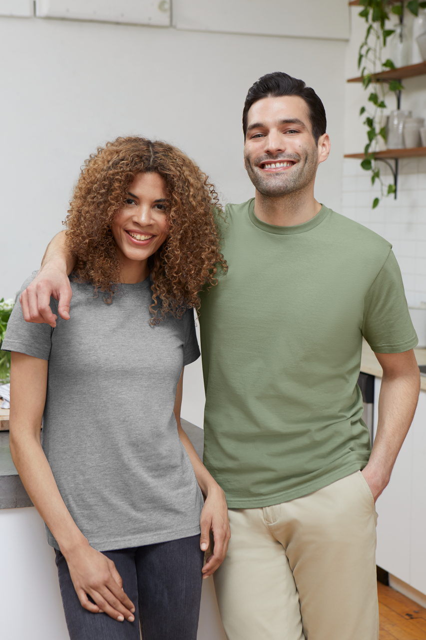 GI65000 - SOFTSTYLE® MIDWEIGHT ADULT T-SHIRT – Mărimi 2XL, 3XL, 4XL, 5XL, S