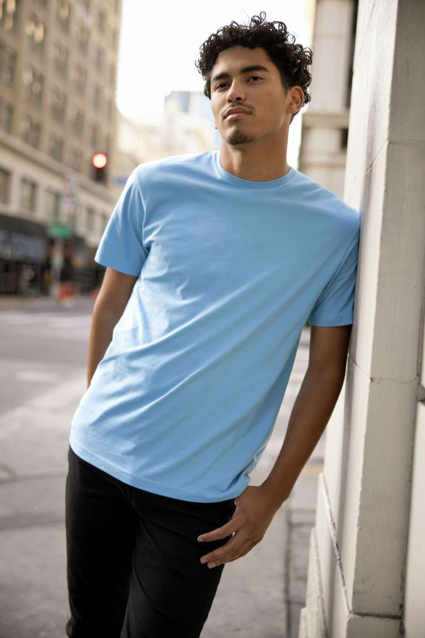 GI980 - SOFTSTYLE® ADULT T-SHIRT