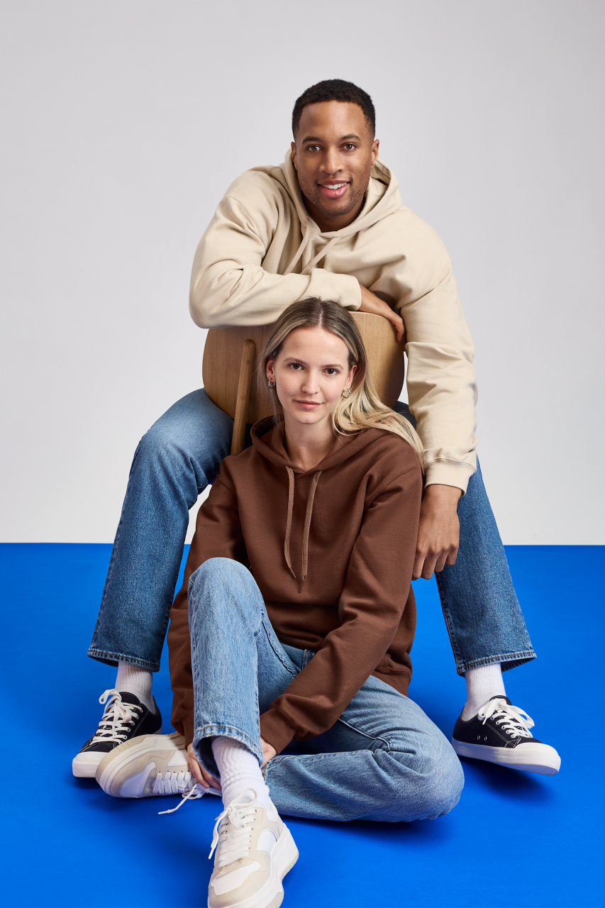 GISF500 - SOFTSTYLE® MIDWEIGHT FLEECE ADULT HOODIE – Mărimi M, L