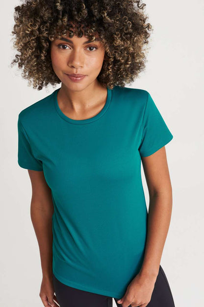 JC005 - WOMEN'S COOL T – Mărimi L, XL