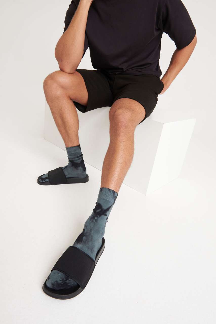 JC092 - COOL SLIDERS