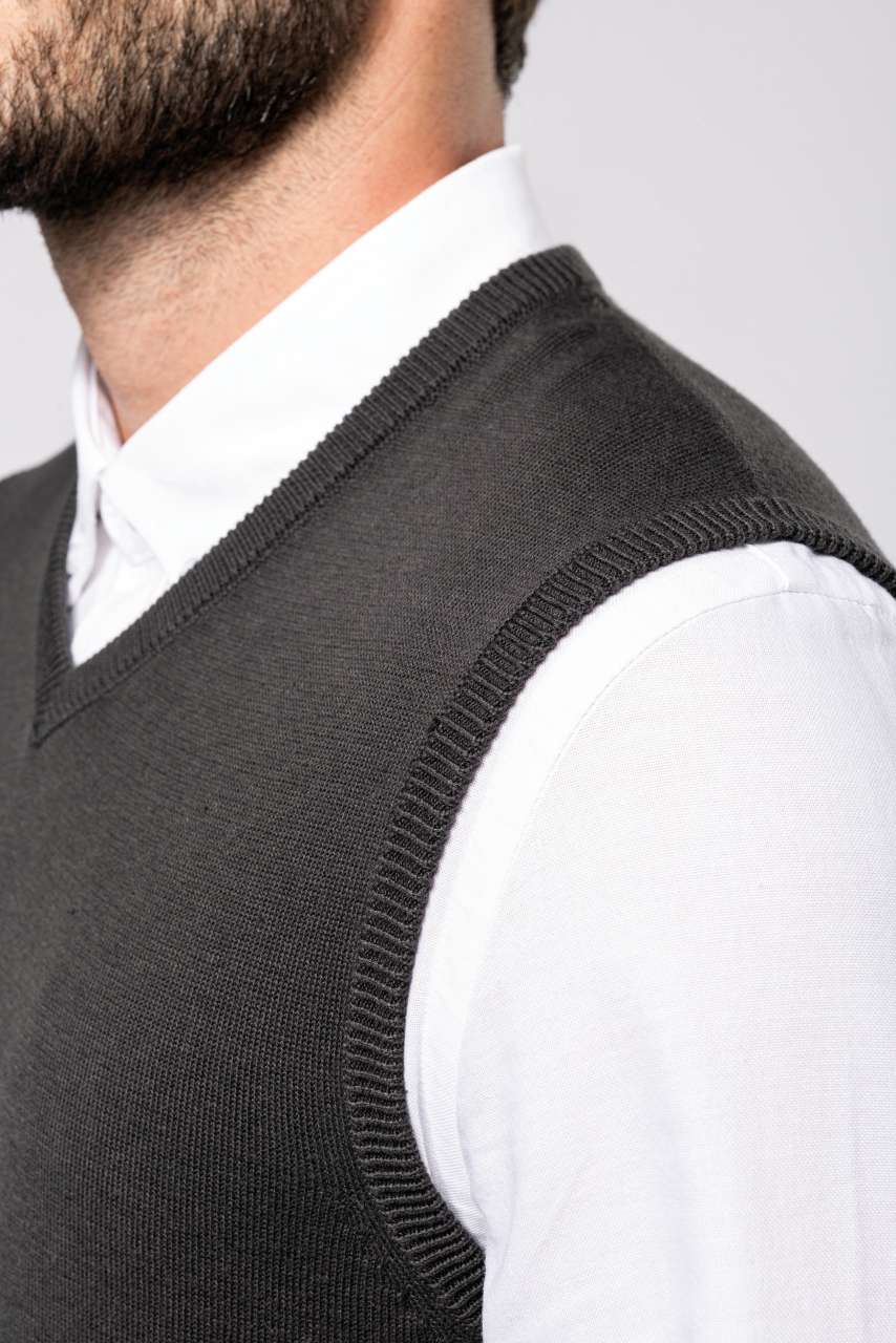 KA969 - MEN'S SLEEVELESS V-NECK JUMPER