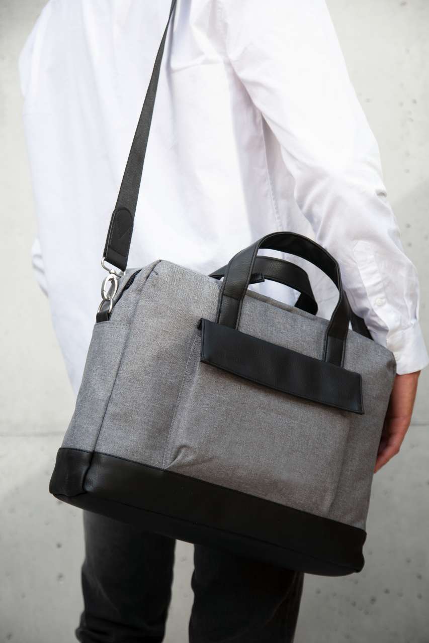 KI0429 - BUSINESS LAPTOP BAG
