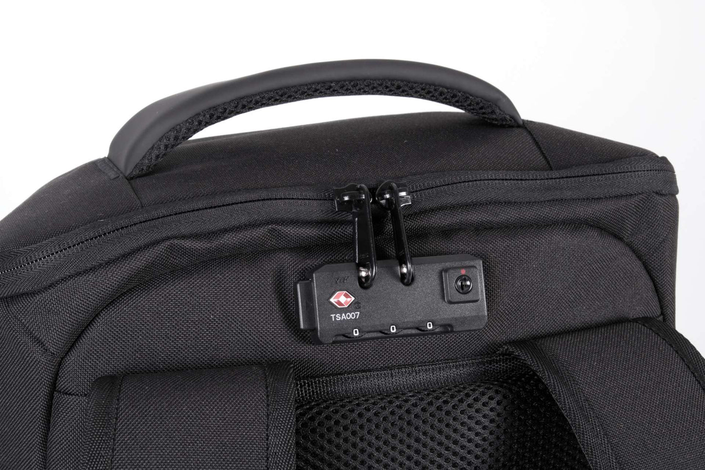 KI0888 - ANTI-THEFT BACKPACK