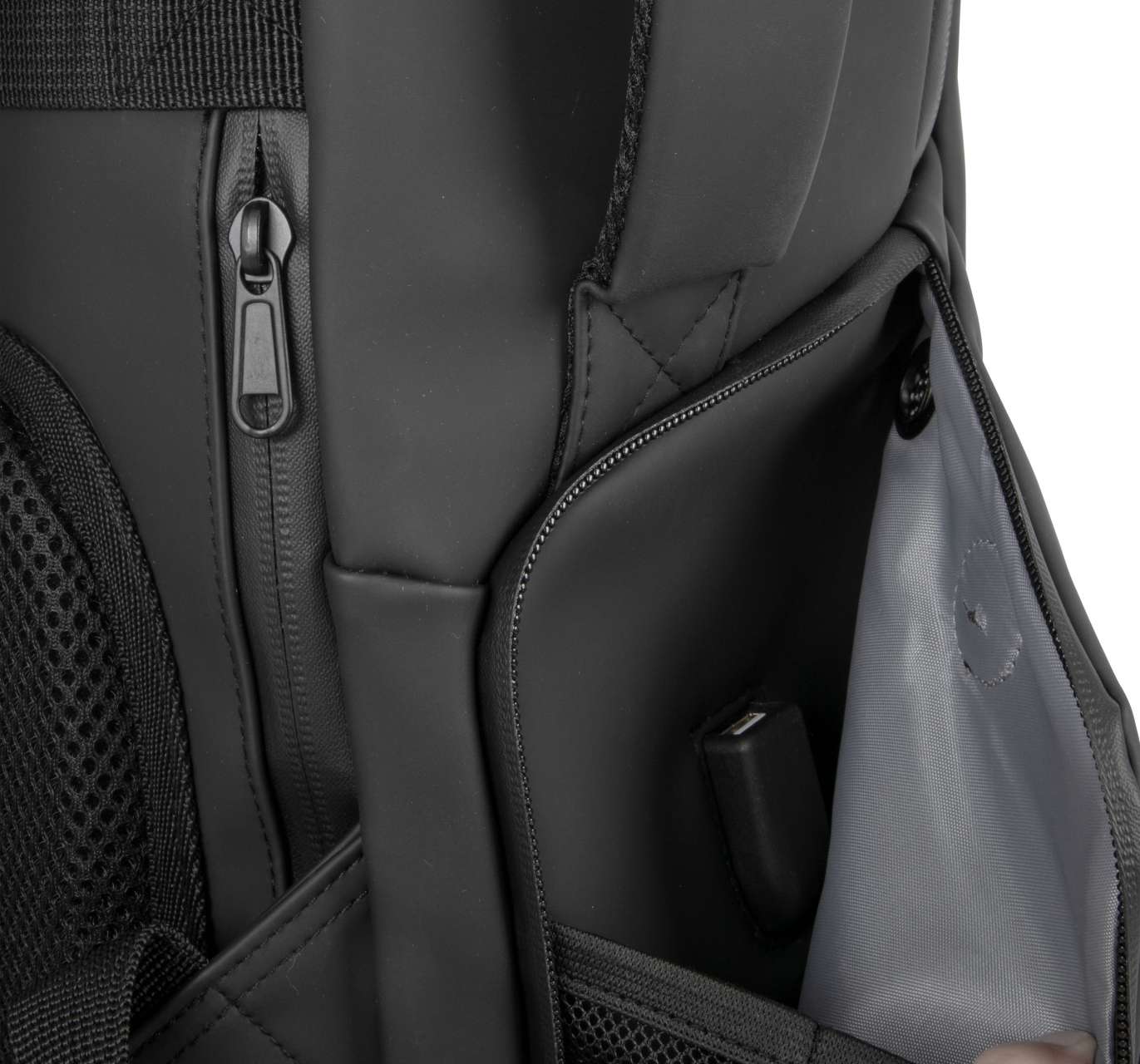 KI0889 - WATERPROOF ANTI-THEFT BAG WITH HELMET HOLDER