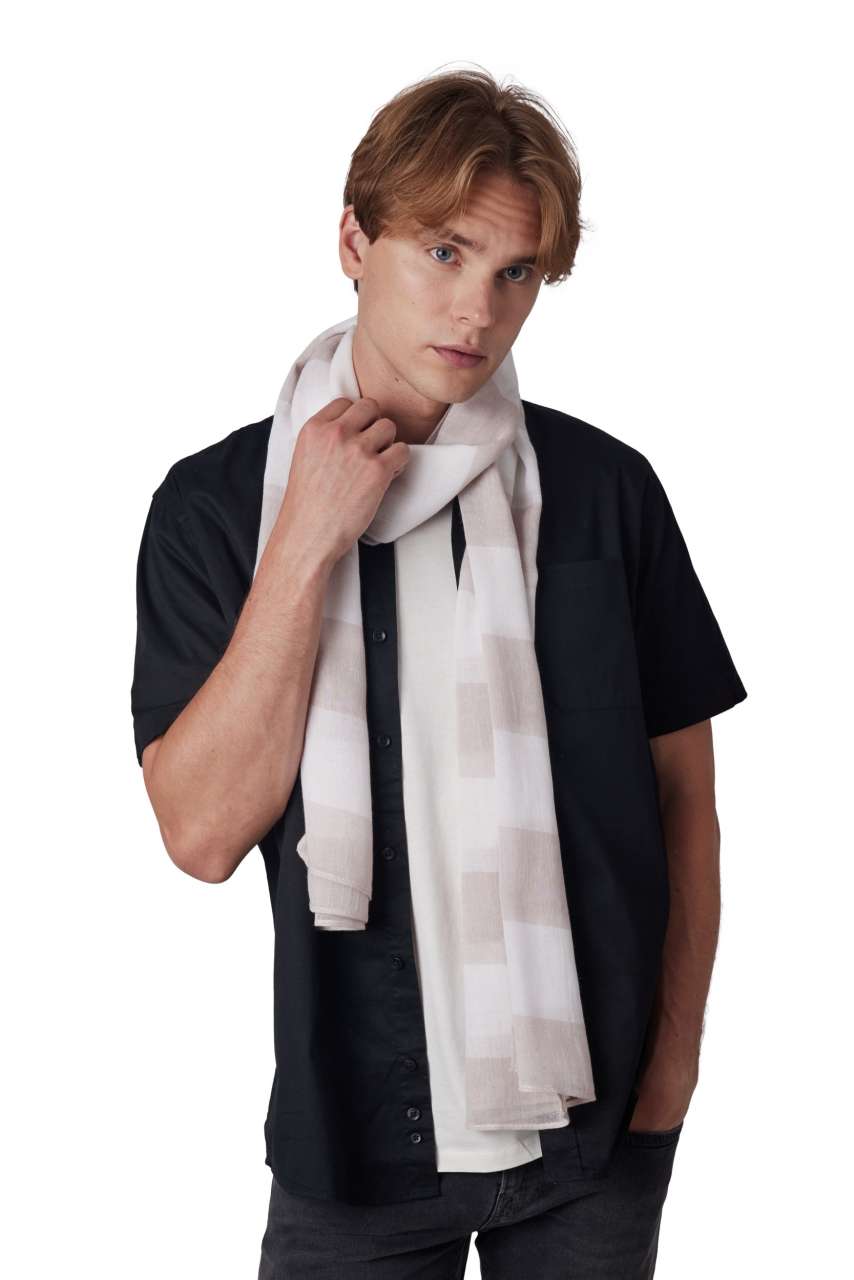 KP067 - CHECHE SCARF