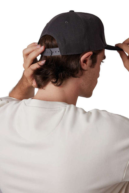 KP159 - SNAPBACK CAP - 5 PANELS