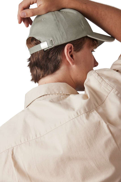 KP198 - CAP IN ORGANIC COTTON WITH CONTRASTING SANDWICH PEAK - 6 PANELS