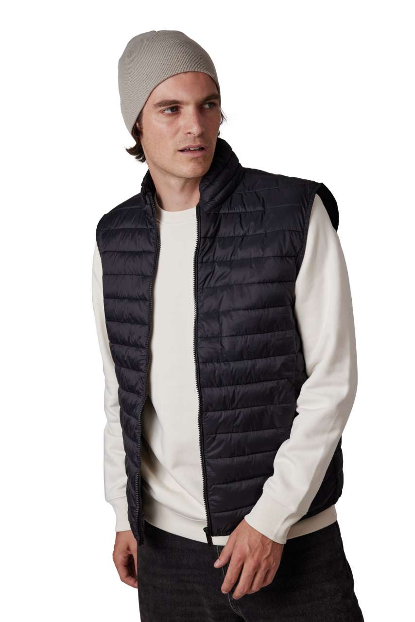 KP513 - KNITTED BEANIE