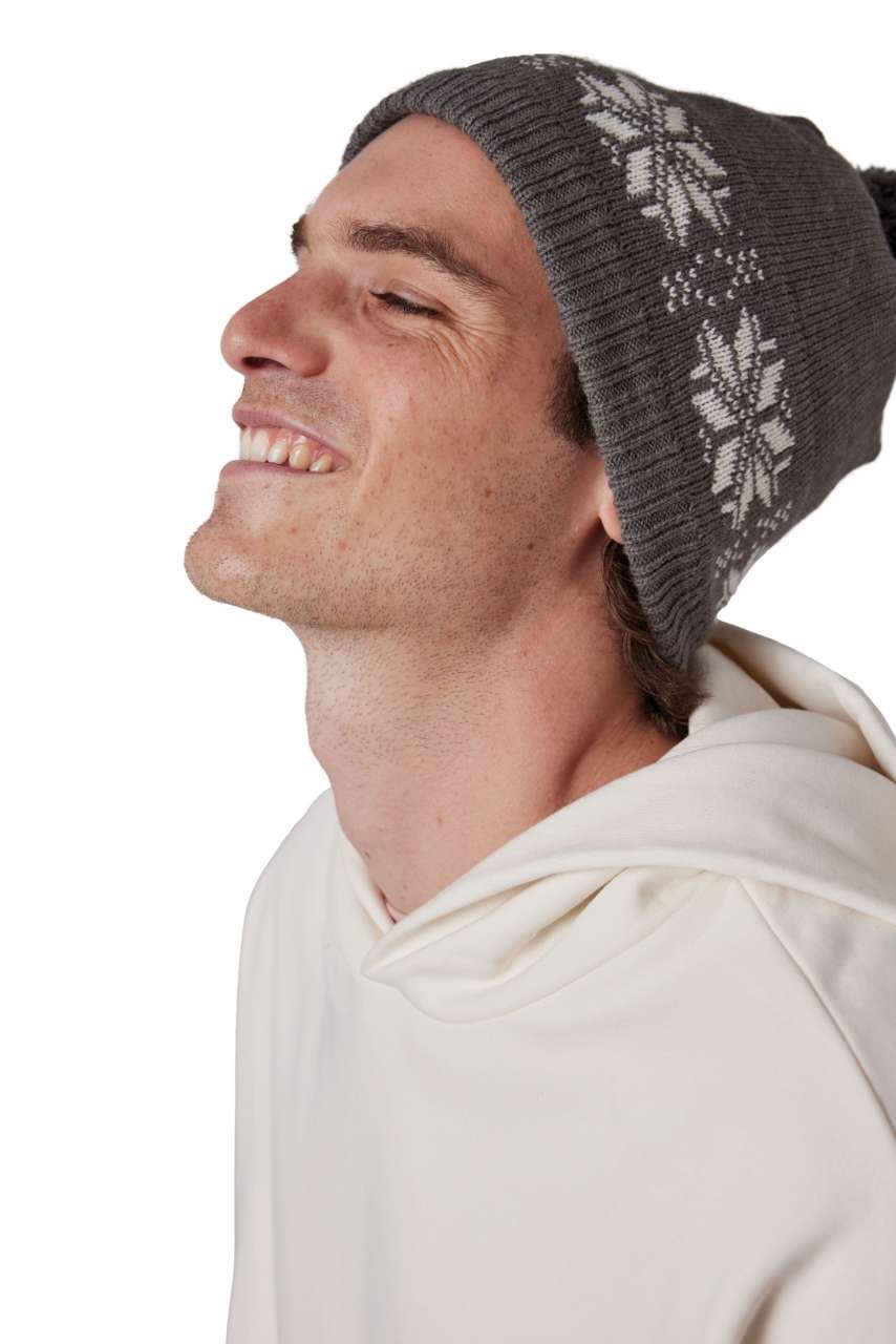 KP540 - FAIR ISLE KNIT BEANIE