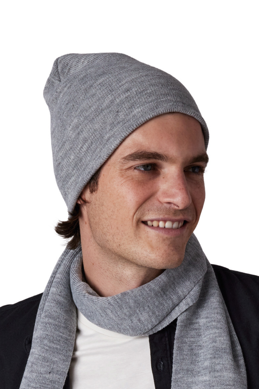 KP549 - KNITTED BEANIE