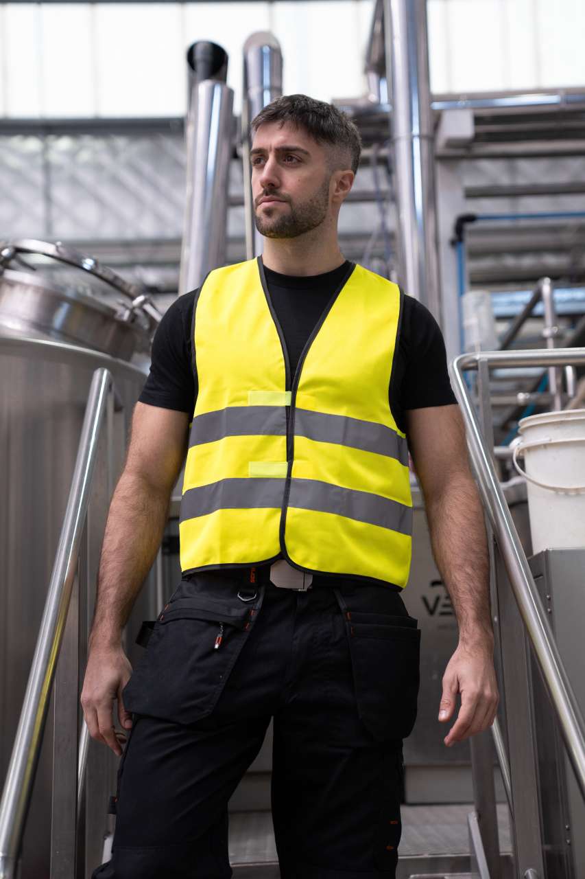 KXVW - SAFETY VEST "WOLFSBURG" - BLACK HEM