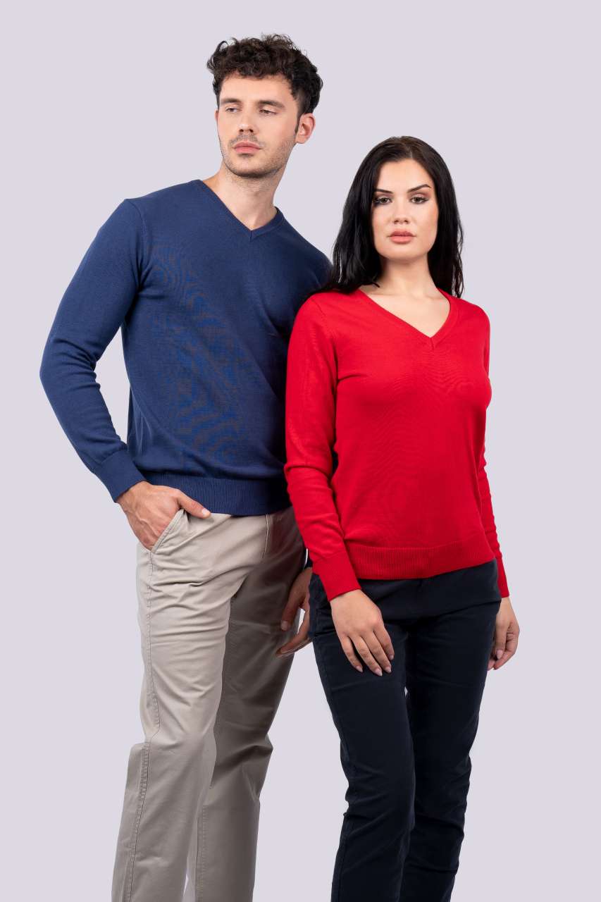 LE951 - WOMEN’S V-NECK FINE GAUGE COTTON PULLOVER