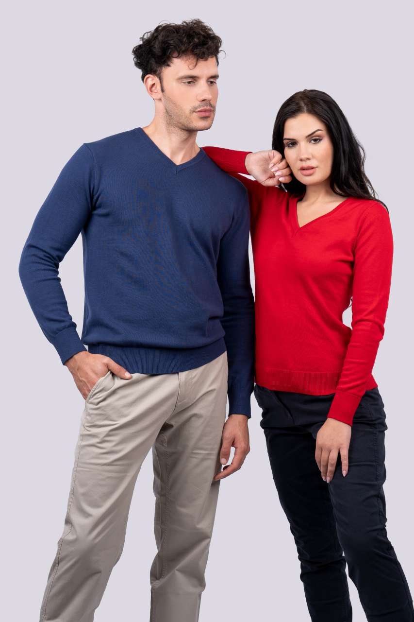 LE951 - WOMEN’S V-NECK FINE GAUGE COTTON PULLOVER