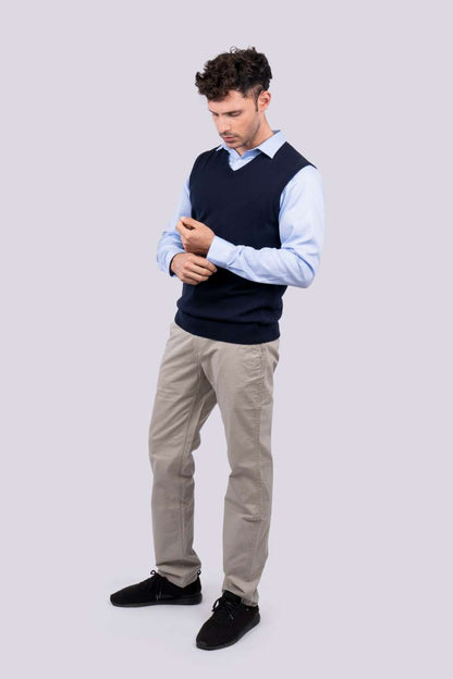 LE980 - MEN’S V-NECK SLEEVELESS PULLOVER FINE GAUGE COTTON