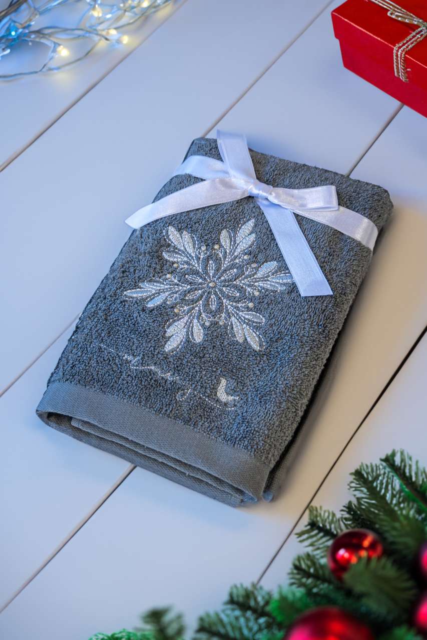 OLXMAS04 - OLIMA CHRISTMAS TOWEL - SNOWFLAKE