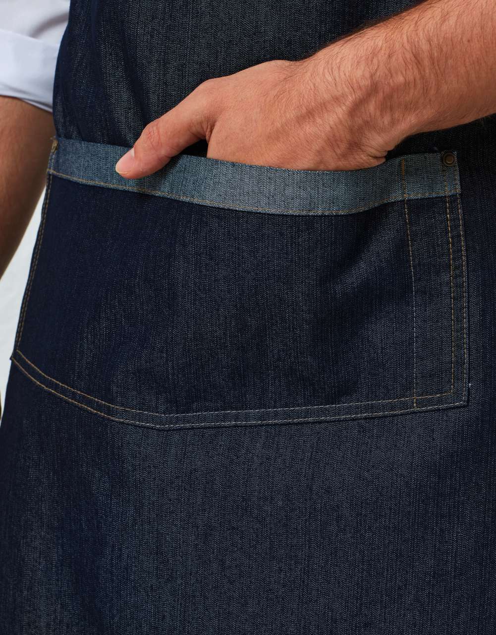 PR127 - 'DOMAIN' CONTRAST DENIM BIB APRON