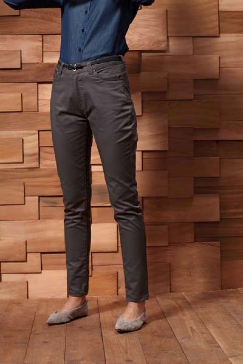 PR570 - LADIES' PERFORMANCE CHINO JEANS