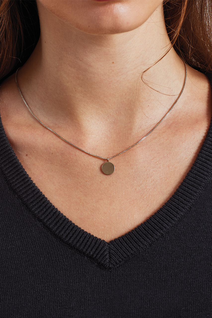 PR696 - WOMEN'S KNITTED V-NECK SWEATER