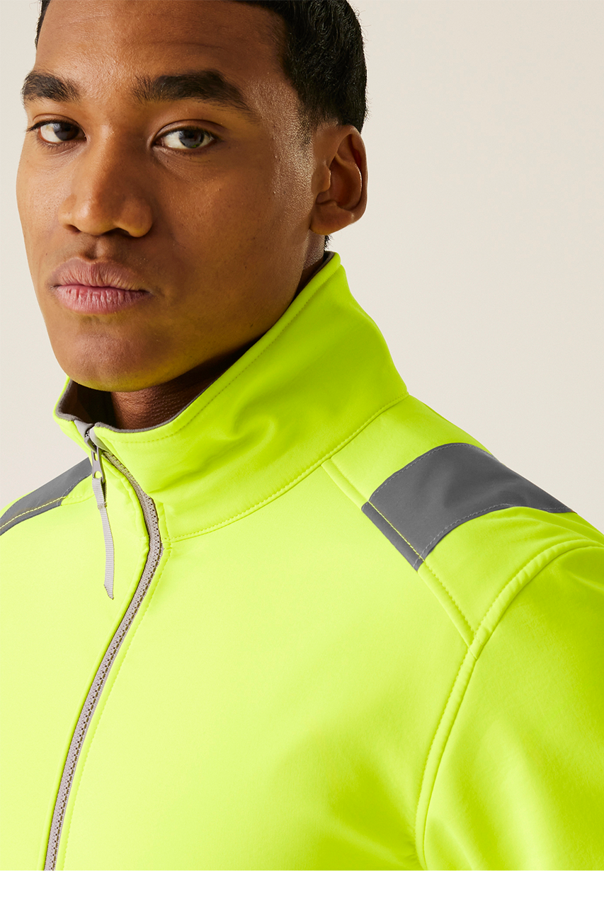 RETRA712 - HI-VIS PRO CONTRACT ABLAZE 2 LAYER SOFTSHELL JACKET (CLASS 3)