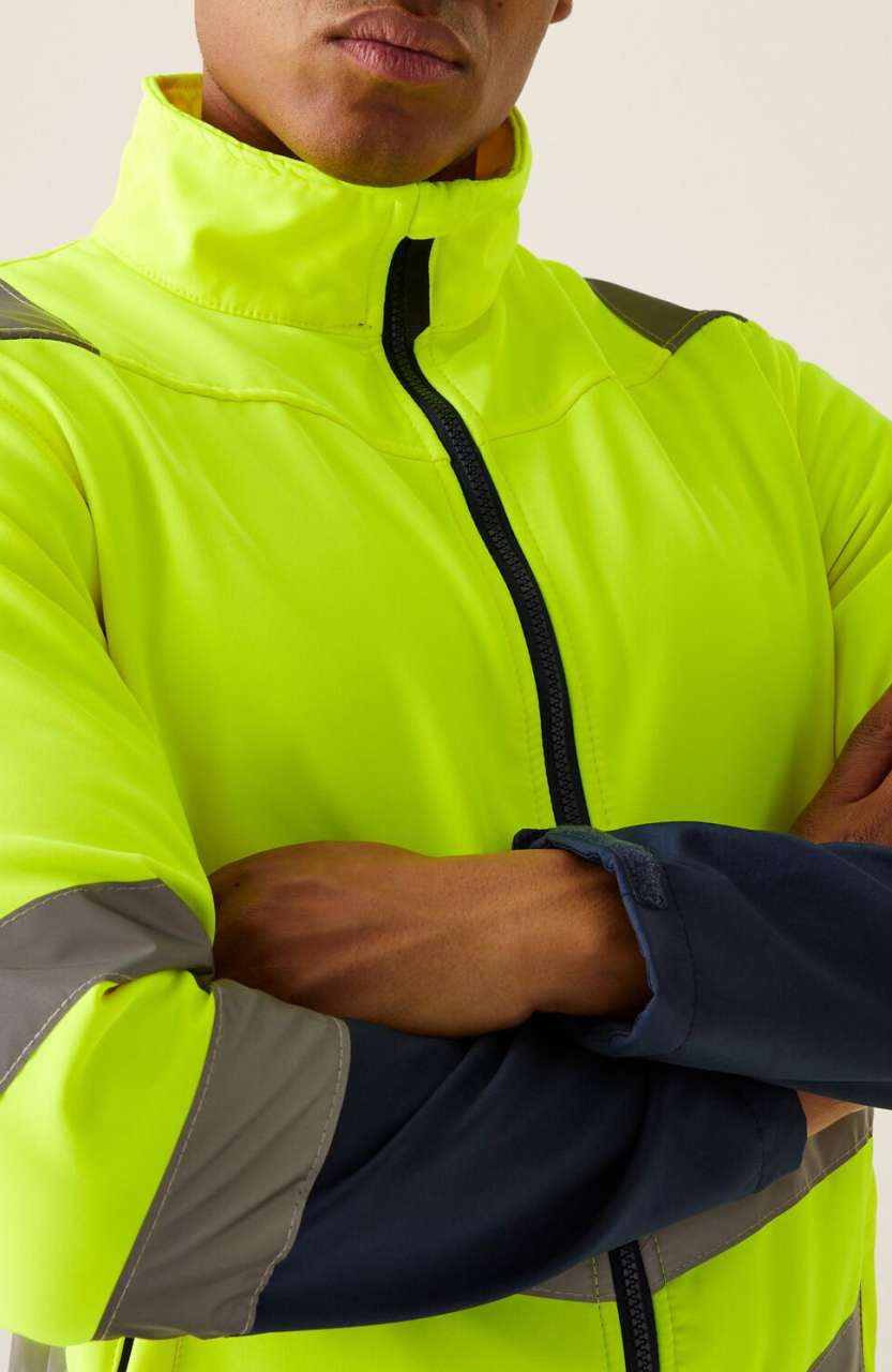 RETRA722 - PRO HI-VIS SOFTSHELL JACKET
