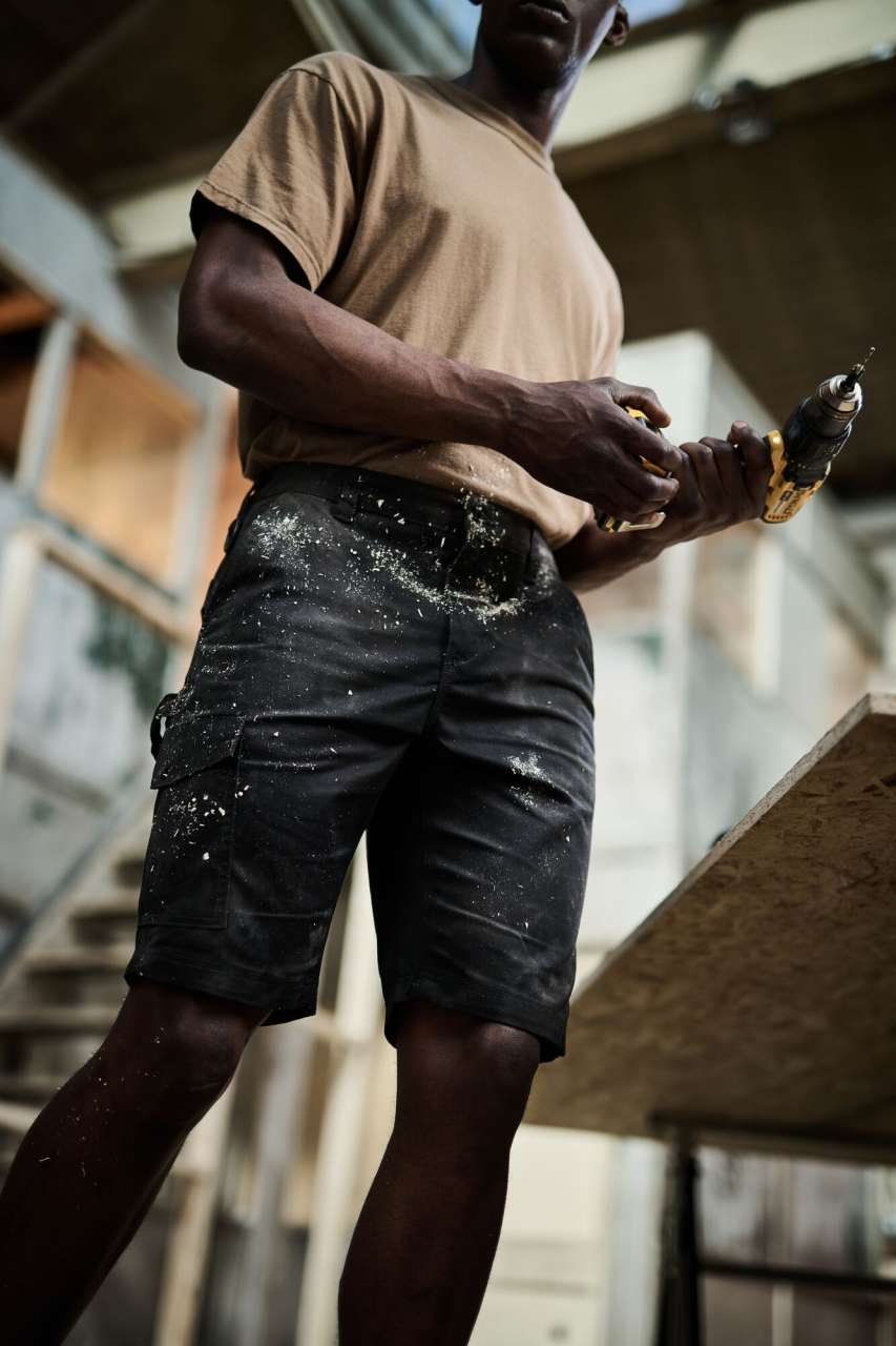 RETRJ389 - PRO CARGO SHORTS